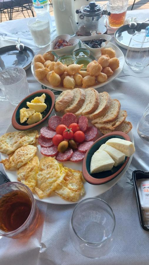 Bujtina Xhabakja Hotel Belsh Екстериор снимка
